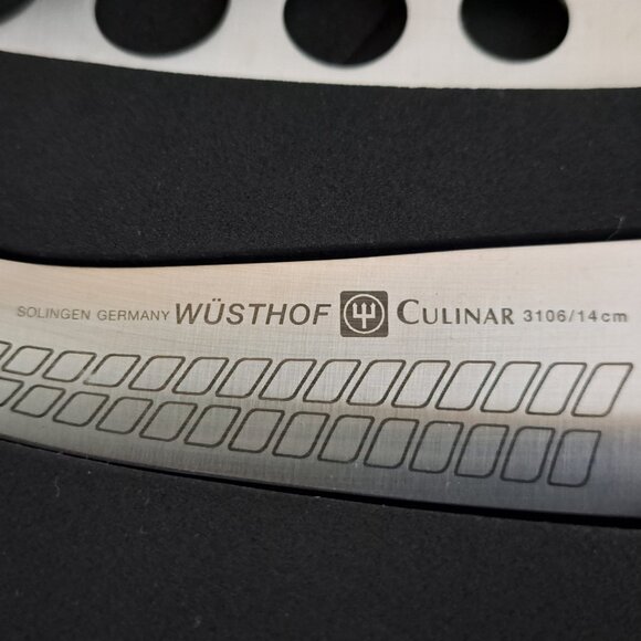 Wusthof Cheese Knives Set of 3 in Aluminum Padded Case - Perfect Condition - Picture 4 of 7